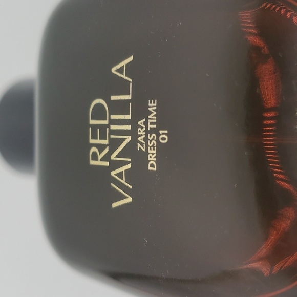 880- Zara Red Vanilla Women's Made In Spain - Picture 2 of 6